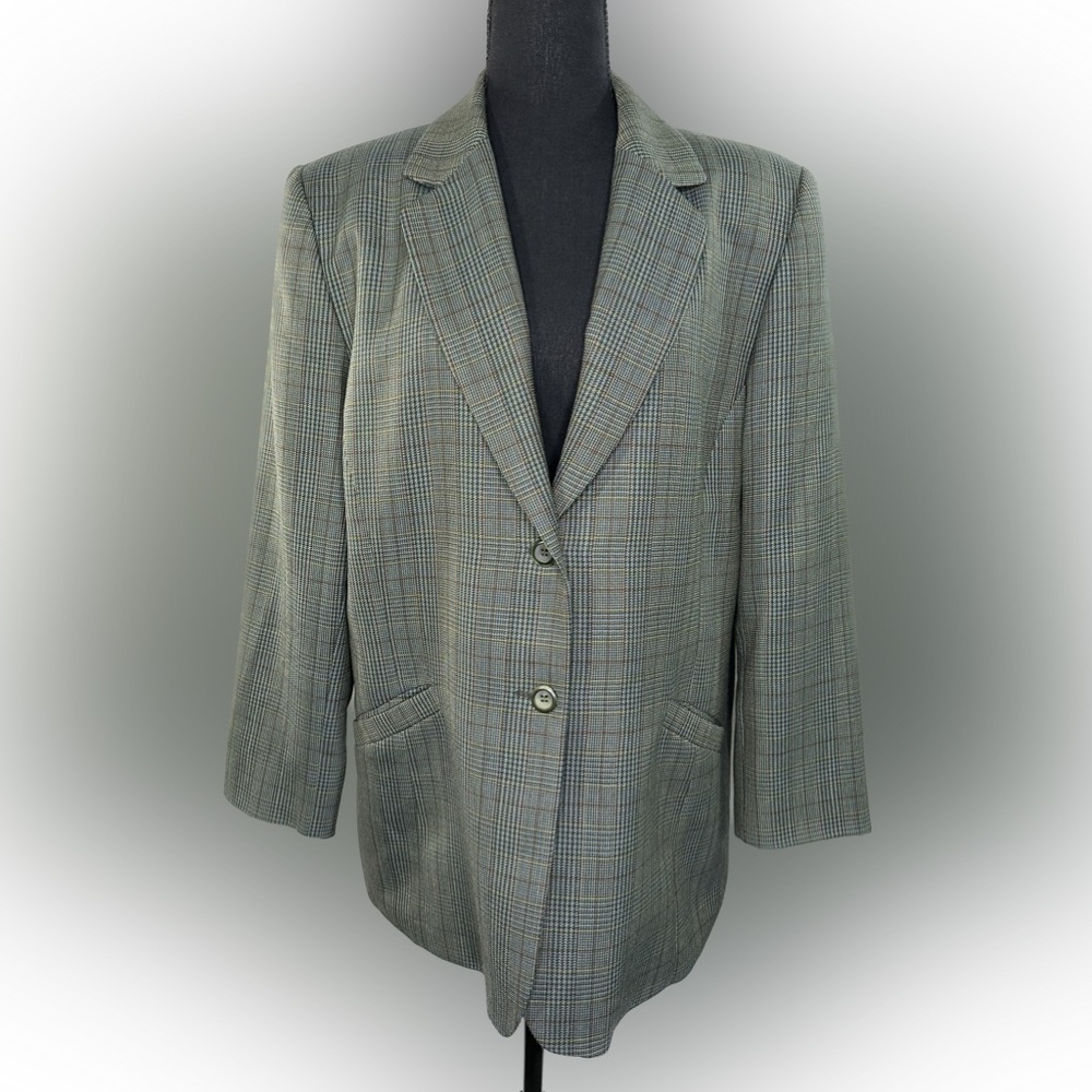 Pendleton Women's Blazer 100 virgin wool Green plaid 2 button Sz 16